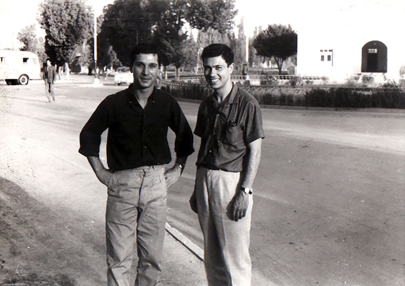 سینایی و هنر زیستن در متن تاریخ و تصویر