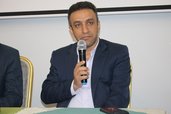 ضرورت بازطراحی خدمات فرهنگی بر اساس فرهنگ محلی و آموزش مستمر کتابداران