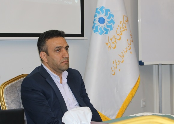 ضرورت بازطراحی خدمات فرهنگی بر اساس فرهنگ محلی و آموزش مستمر کتابداران