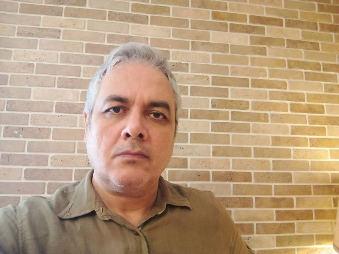 تارانتینو سینما را بهتر از هر آکادمی روایت می‌کند/ ذهنیت چپ‌گرا نگاهی انحرافی و غلط به سینما دارد