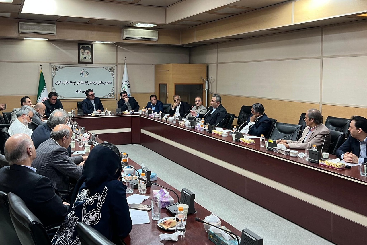 توسعه صنعت چاپ از مسیر صادرات می‌گذرد