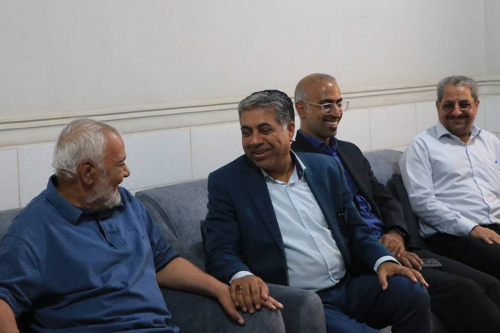 جامعه برای توسعه به انسان‌های کتابخوان نیاز دارد