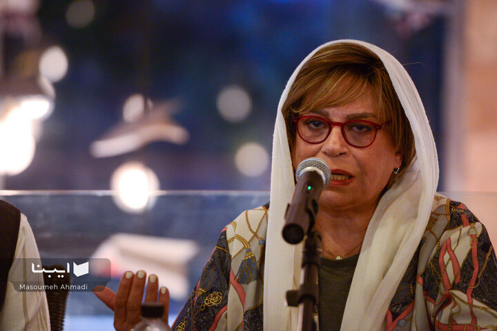 رونمایی کتاب درباره سینما با علیرضا خمسه