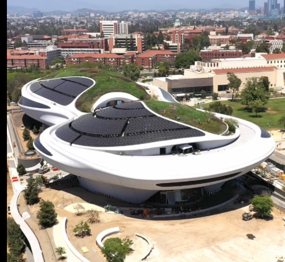 موزه لوکاس؛ اولین معبد بزرگ هنر داستان مصور