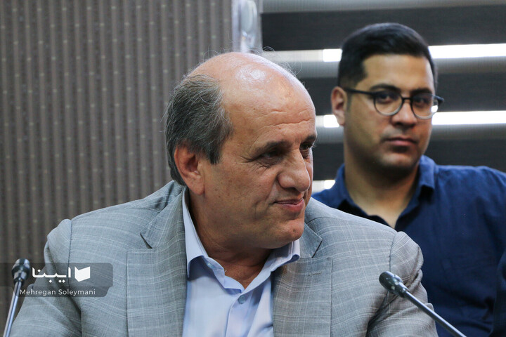 نشست هم‌اندیشی و برنامه‌ریزی جشنواره ضرباهنگ چاپ