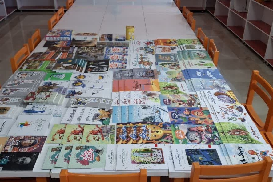 ارسال ۳۲۵۰ جلد کتاب به ۲۰ مرکز ثابت و سیار کانون پرورش فکری در خراسان شمالی