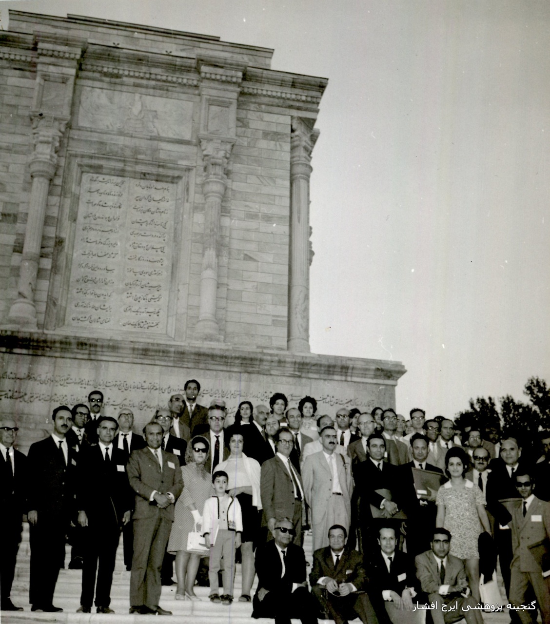 مشتری پروپاقرص کتابفروشهای دورهگرد