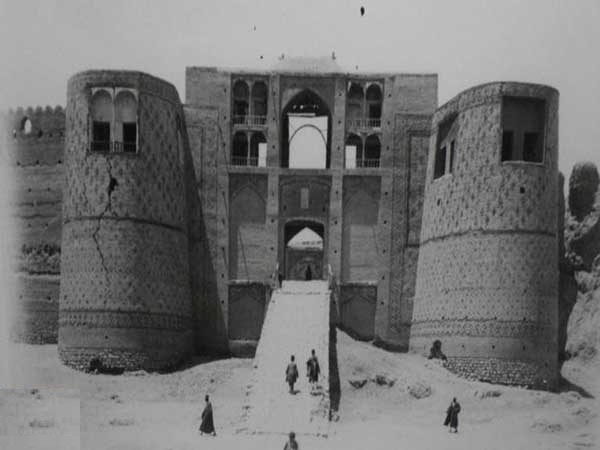 دیدار مردم بینوا با سلطان صاحبقران