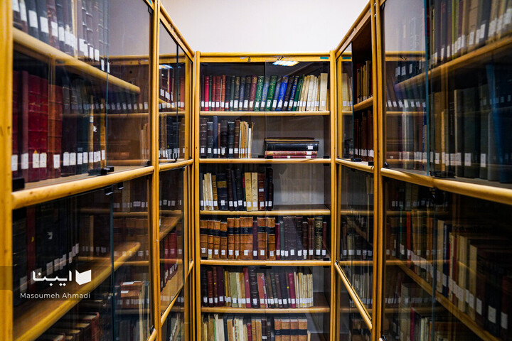 کنج یادداشت‌ها؛خلوت سید احمد فردید