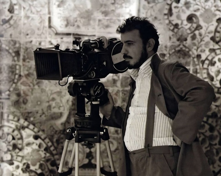 علی حاتمی با تسلط بر ادبیات قاجار، فضای تاریخی را باورپذیر می‌کرد