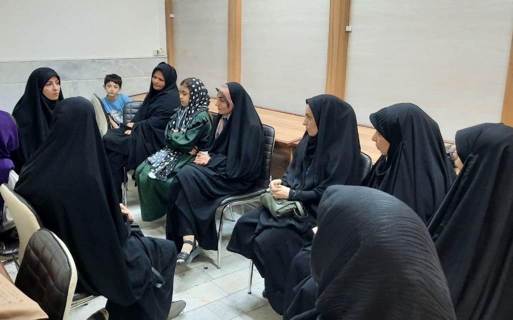 حافظ‌خوانی در کاشمر/ نشست کتابخوان در تربت‌حیدریه