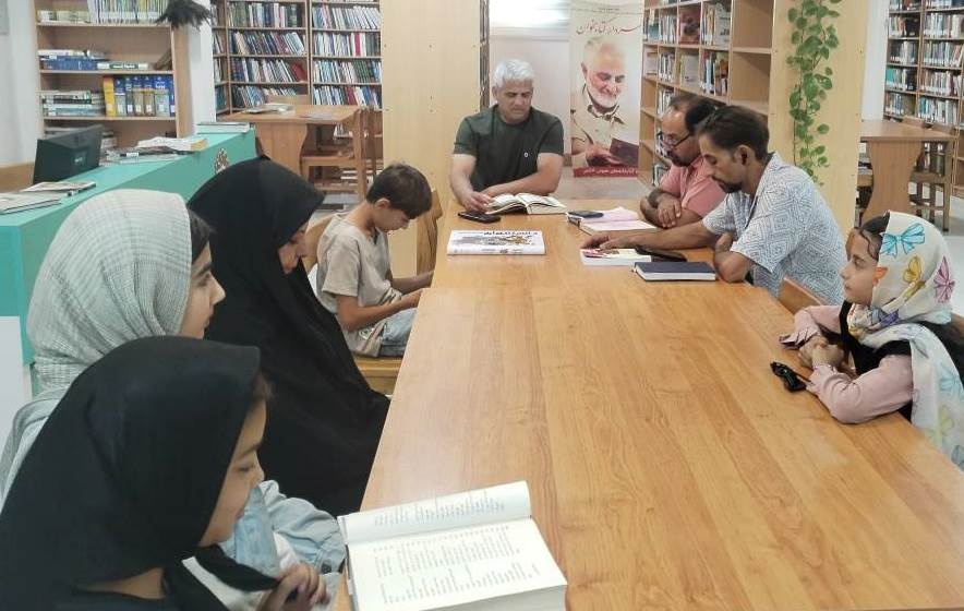 حافظ‌خوانی در کاشمر/ نشست کتابخوان در تربت‌حیدریه