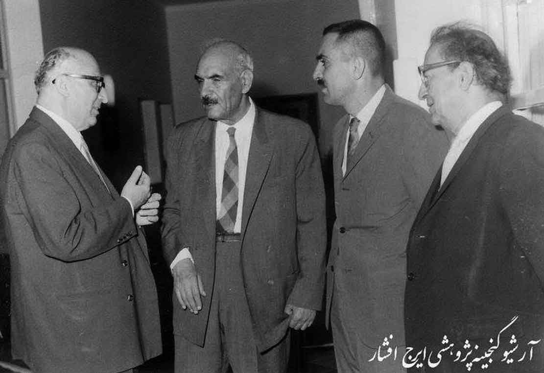 وقتی کلاه پهلوی جای عمامه را گرفت