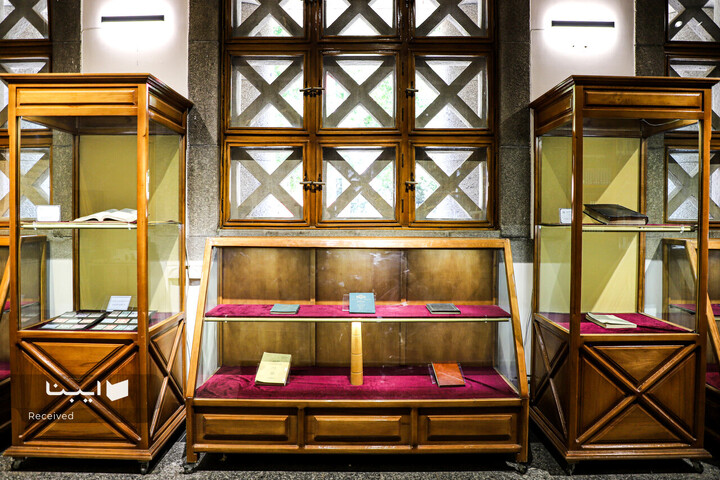 آرامگاه بوعلی‌سینا