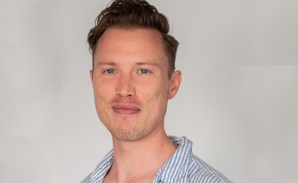 وقتی دل‌مان شکسته، چطور می‌شود درباره عشق نوشت؟ 