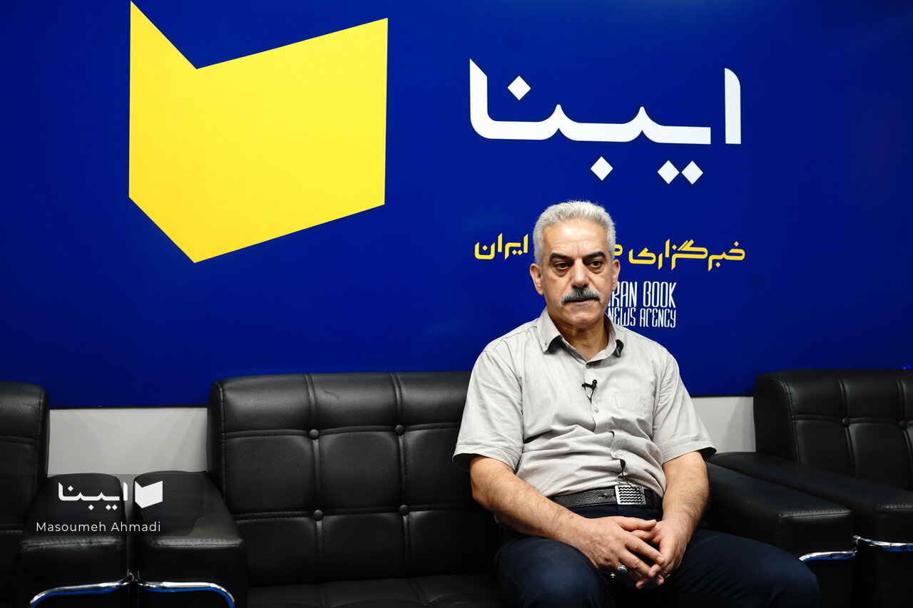 مصدق مردمگرای ملتباور