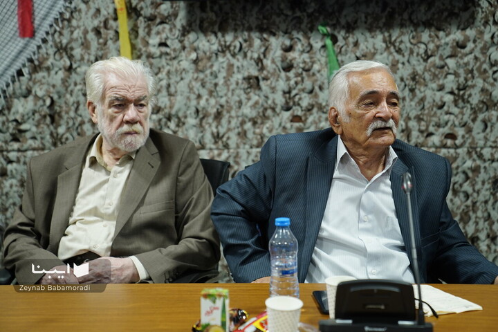 کتاب «راه‌یافتگان روح‌الله؛ نامه‌ها و اسناد اسرای عراقی»