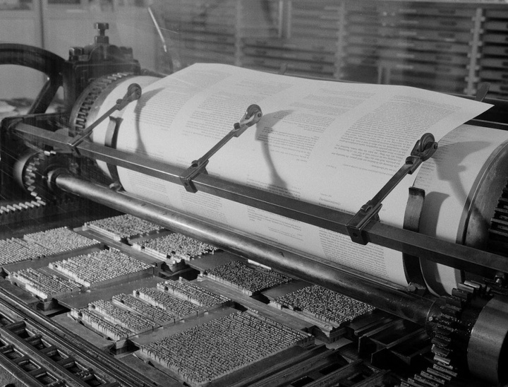 دهه ۳۰ خورشیدی از زاویه نشر کتاب