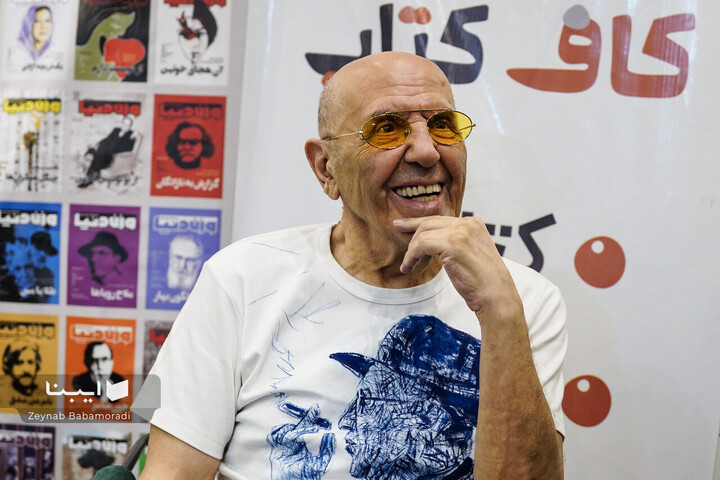 رونمایی رمان «شب ملخ»