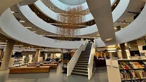 یک کتابخانه در کبک برنده جایزه «کتابخانه عمومی سال» جهان شد