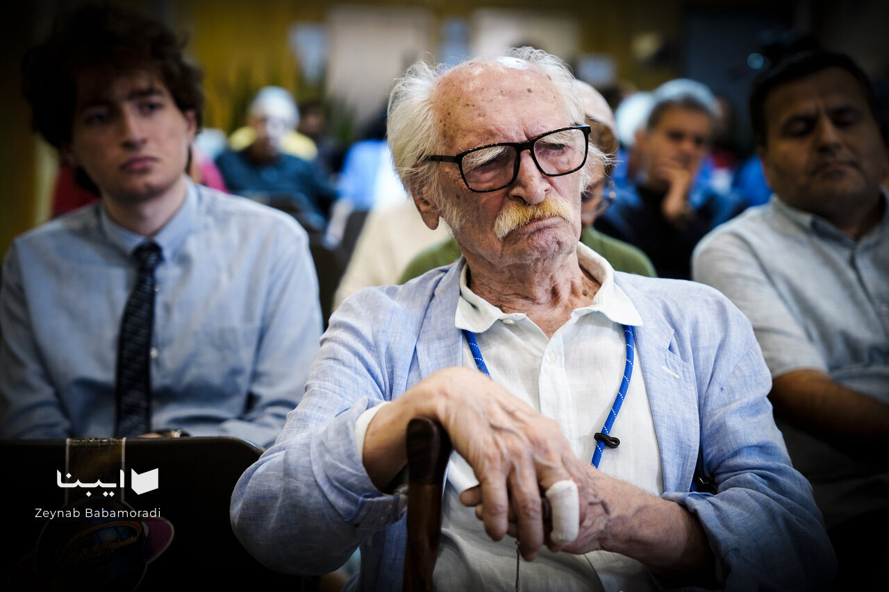 مجابی:طنز در این رمان، پوششیست برای ترس از مرگ/دولتآبادی: منتقدانی داشتهایم که غرضورزانه نقد کردهاند