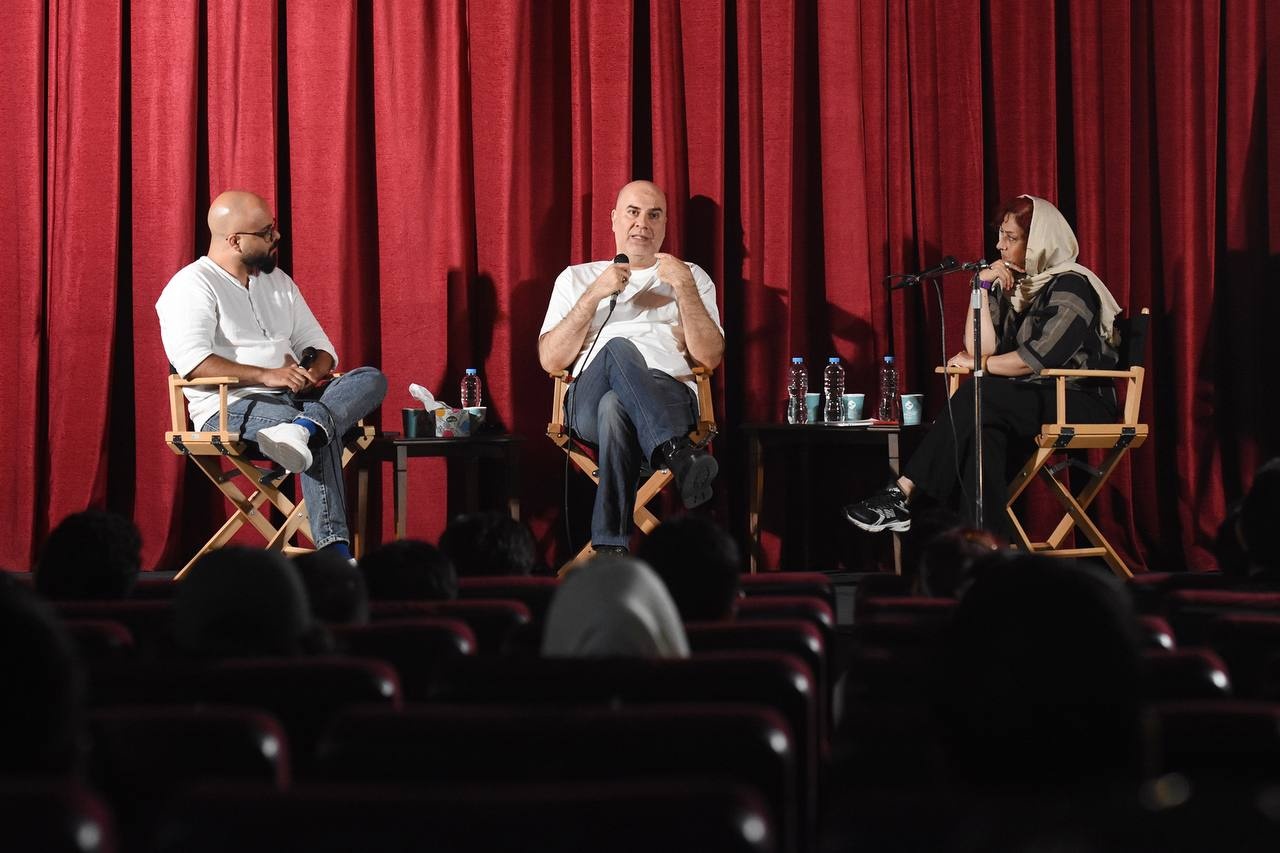 اقتباس اساساً عرصه آزادی و تغییر است