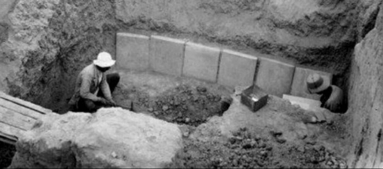 کشف کتیبه‌های‌ سه‌زبانه در تخت جمشید