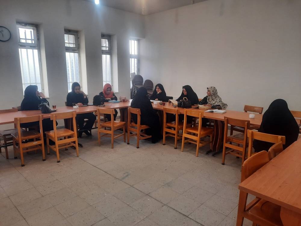 محفل ادبی در خلیلآباد/ مسابقه کتابخوانی در گناباد