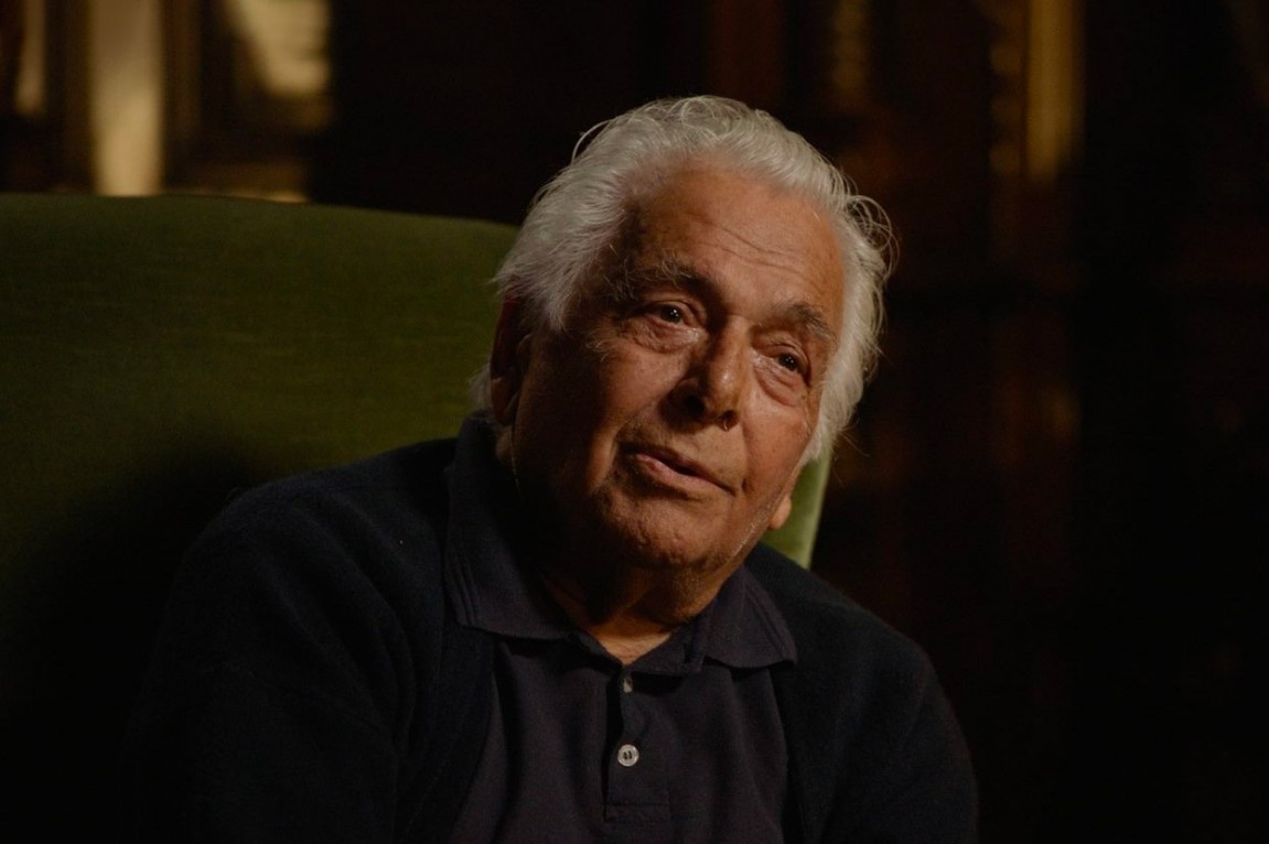 نثر آهنگین گلستان بخشی از نگاه یگانه اوست / گلستان بر فردیت انسان تأکید داشت