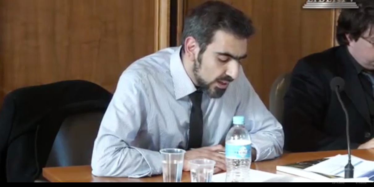 خدا پیامبر(ص) را محبوب دلها کرده است