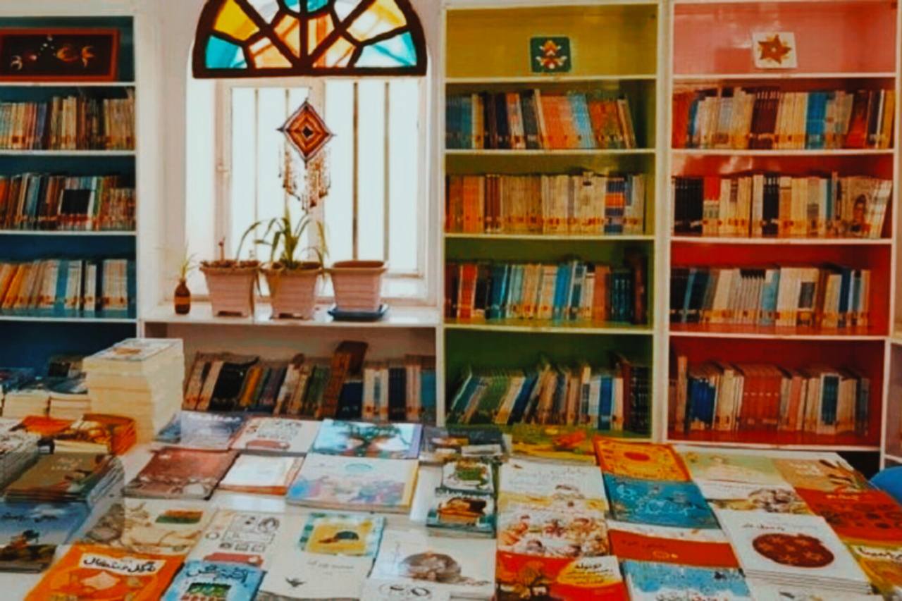 بیش از ۳ هزار عنوان کتاب به مراکز فرهنگی و هنری کانون هرمزگان ارسال شد