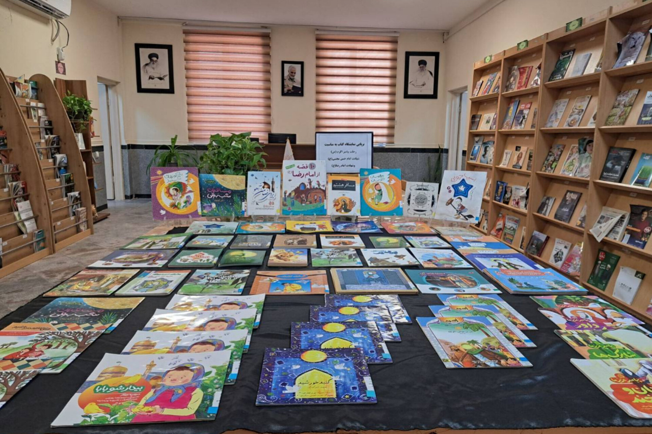 نمایشگاه کتاب در ابوموسی برگزار شد