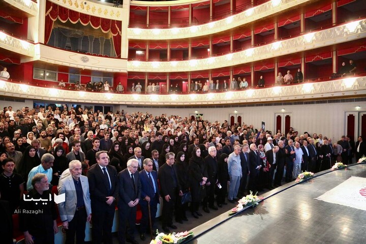 آیین بزرگداشت استاد محمود فرشچیان