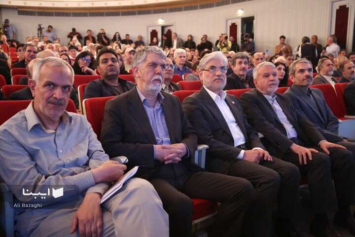 آیین بزرگداشت استاد محمود فرشچیان