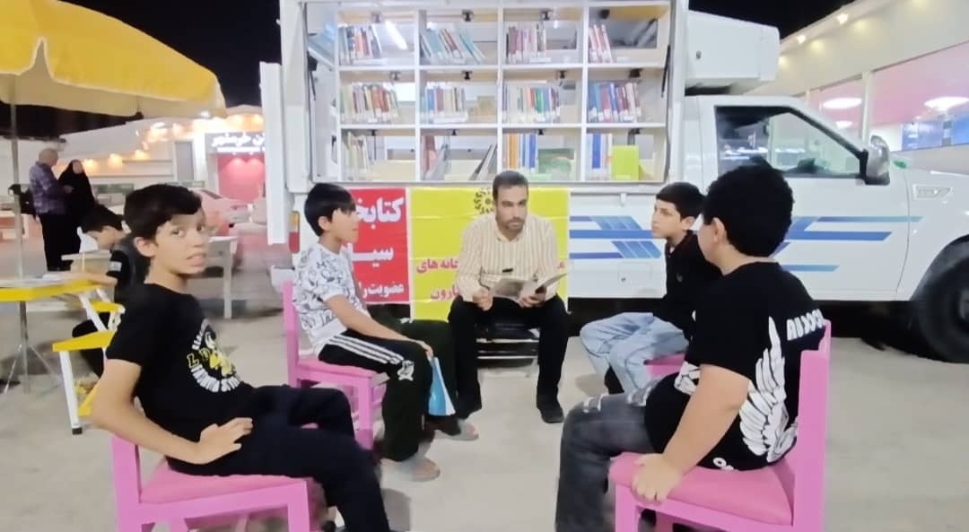 کتابخانه هدهدسفید کارون به نمایشگاه دولت رسید