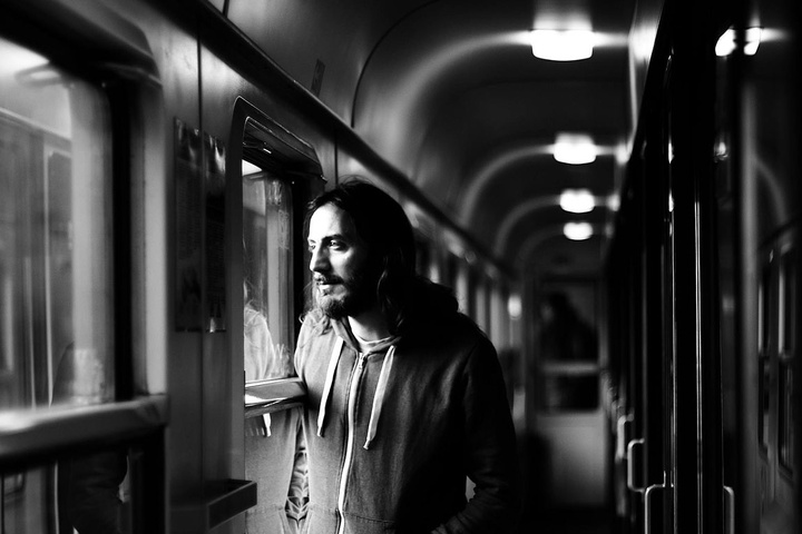 وقتی زمان می‌ایستد، خاطره ادامه می‌دهد