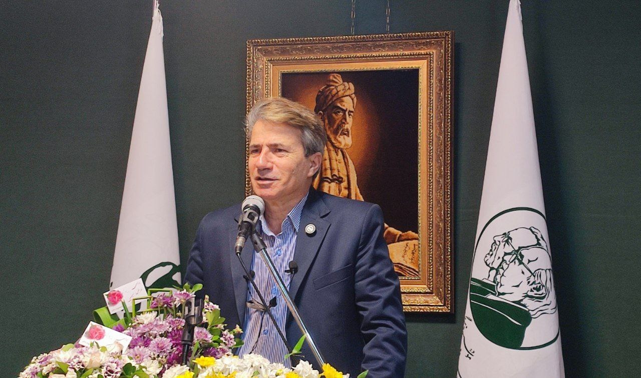 کتاب «جهانی ستایند ایران من»؛روایتی از افتخارات فراموش‌شده  ایران است