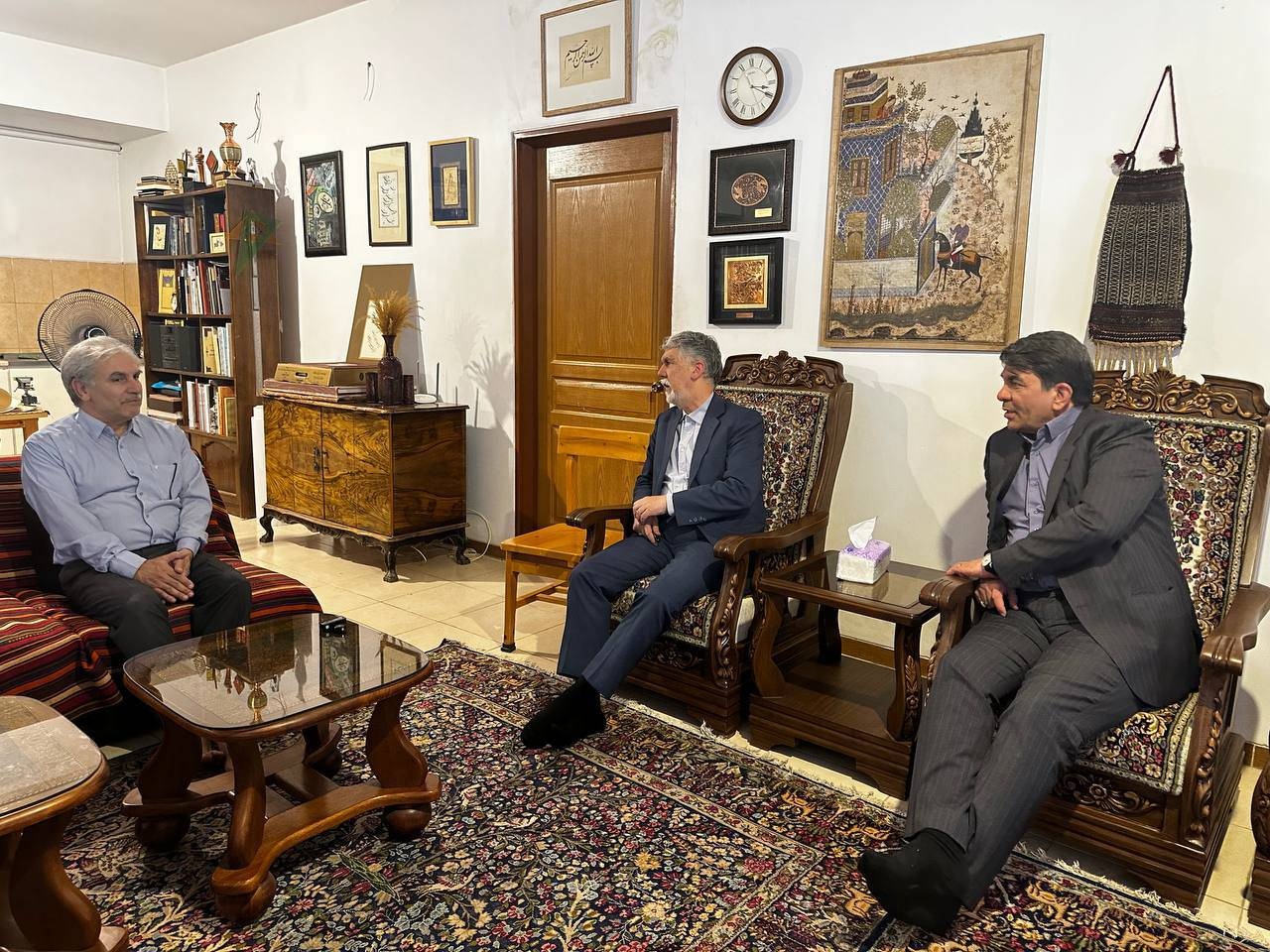 دیدار وزیر فرهنگ و ارشاد اسلامی با ۲ تن از پیشکسوتان هنری و قرآنی کرمان