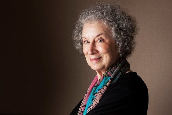 برای نویسنده بودن باید خوش‌بین باشید