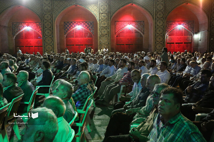 آیین رونمایی از تقریض رهبری بر کتاب «پاسیادِ پسر خاک»