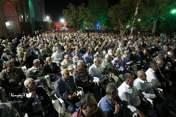 آیین رونمایی از تقریض رهبری بر کتاب «پاسیادِ پسر خاک»