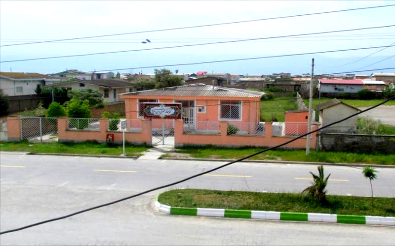 کتابخانه ۲ هزار متری ابن‌سینا در آستانه قلع‌وقمع/ مطالبه ۴ میلیارد تومانی مالک جدید