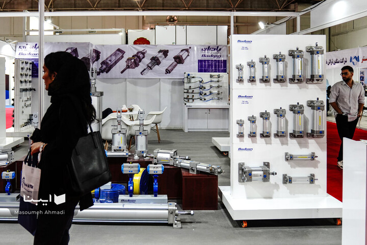 هشتمین نمایشگاه بین‌المللی کاغذ و مقوا