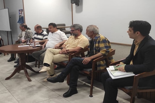 «رویای مردان ایرانی»، در ستایش صلح است/ کتابی که عشق را از زاویه مدرن روایت می‌کند