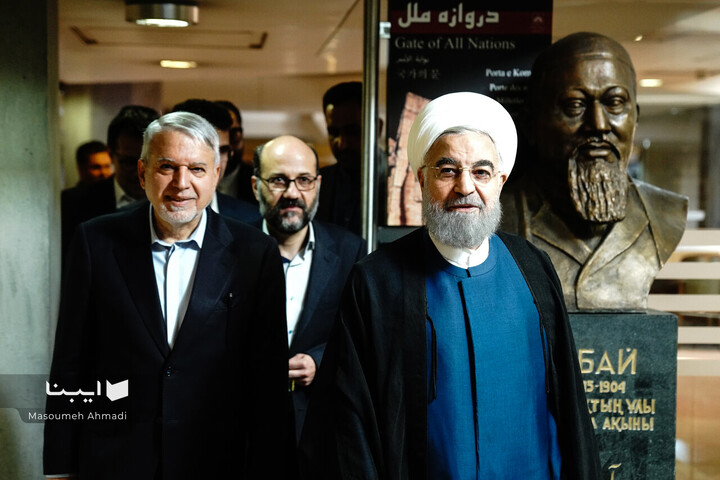 بازدید حسن روحانی از سازمان اسناد و کتابخانه ملی