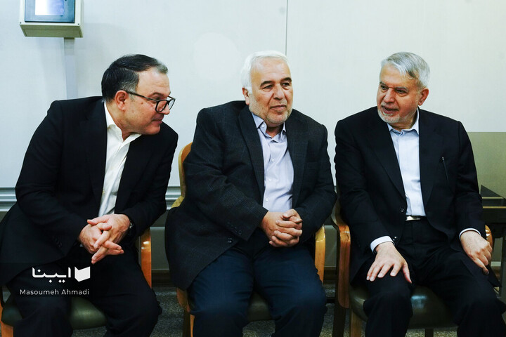 بازدید حسن روحانی از سازمان اسناد و کتابخانه ملی