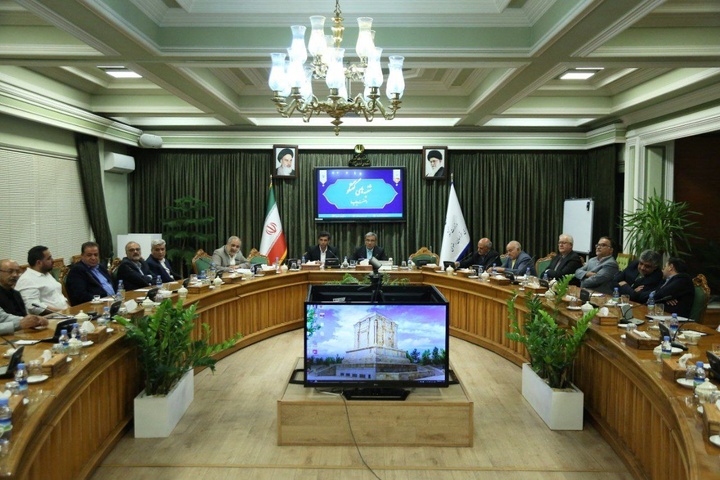 استاندار خراسان رضوی پای صحبت فعالان چاپ نشست / کارگروه «چاپ و نشر» تشکیل شود