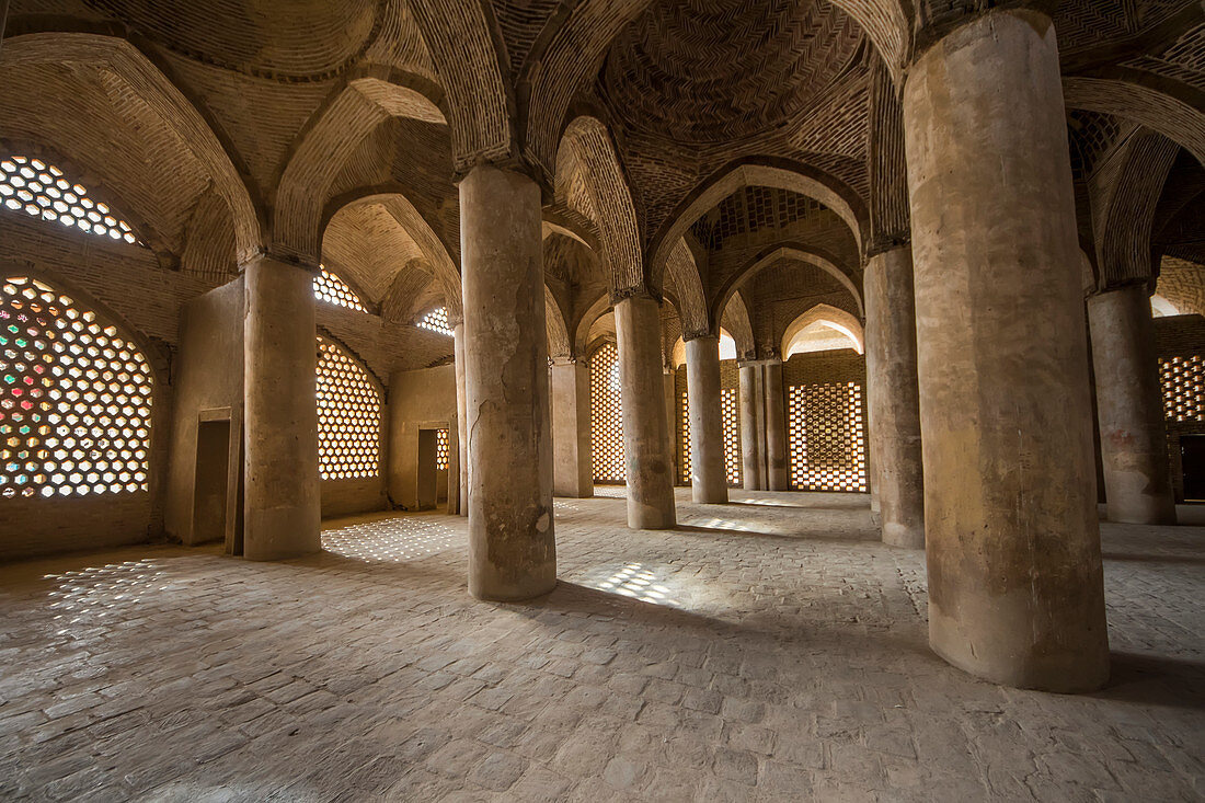معماران گمنام