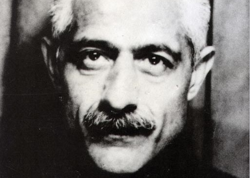 اولترا روشنفکر آخوندزاده