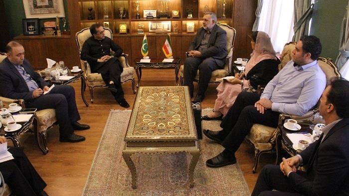 اقبال لاهوری از قطب‌های اصلی فکر و اندیشه ایران و پاکستان است